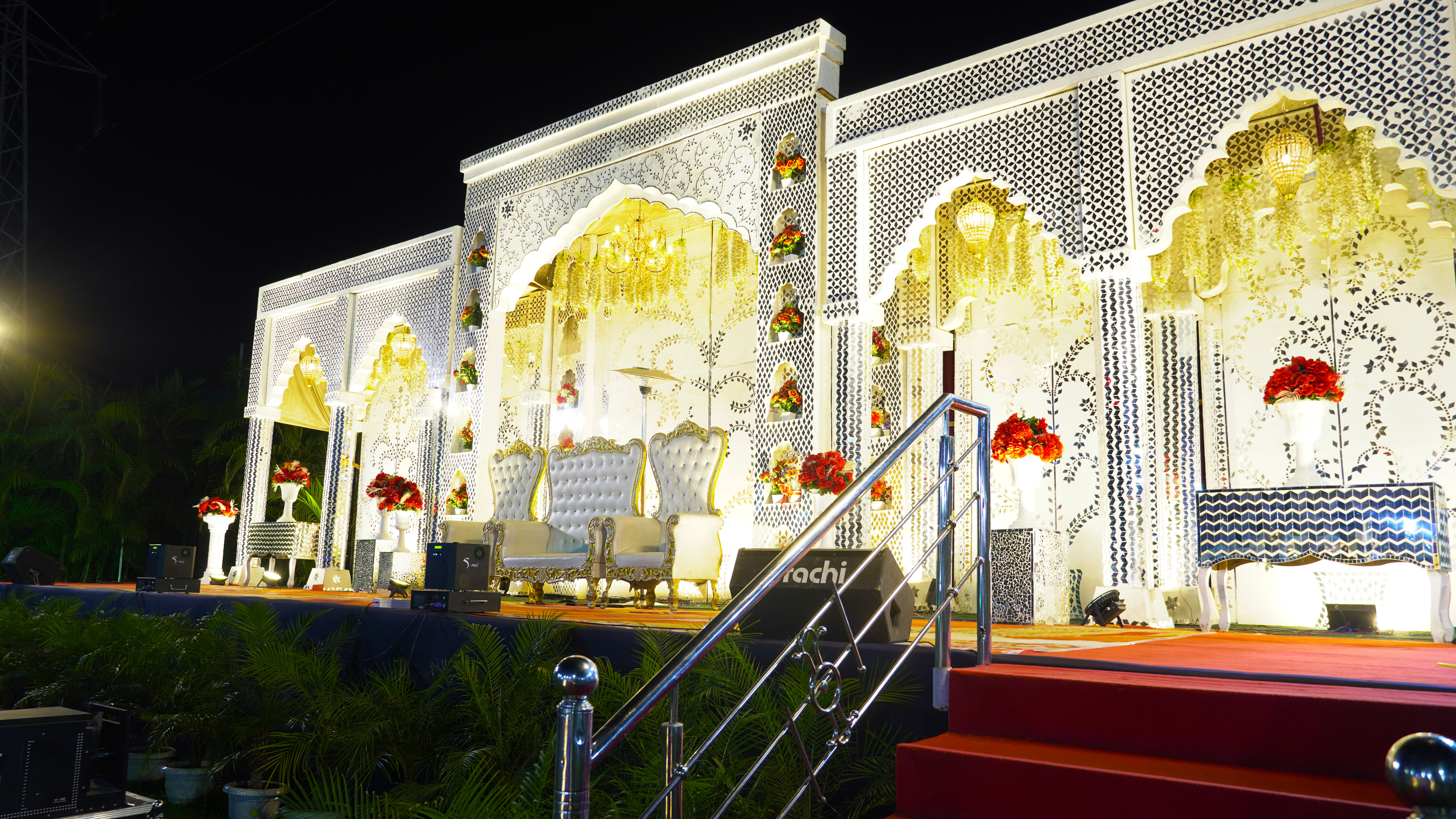 Hotel Yashoda Privilege - Garden 1 stage setup, Bhopal